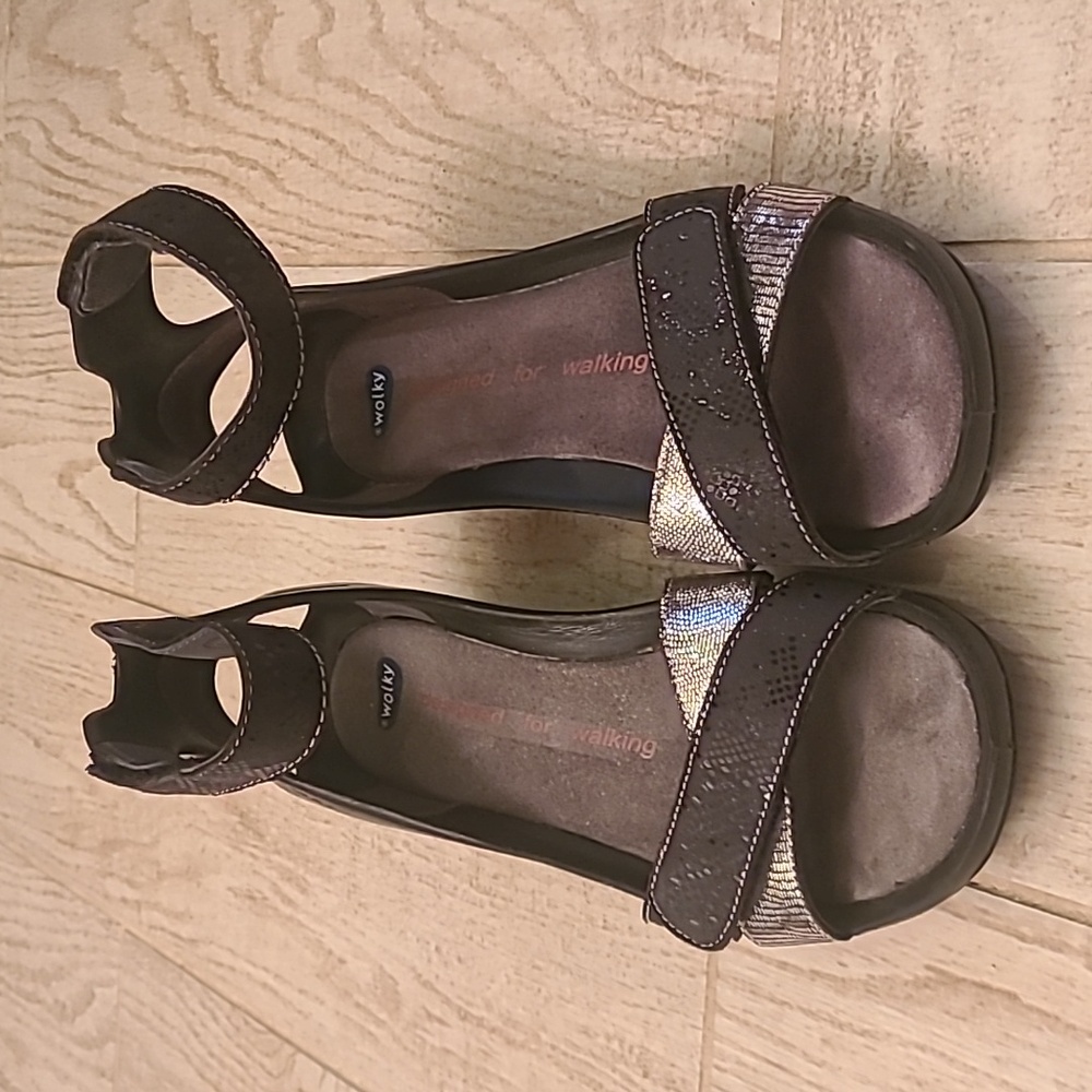 EUC pair of Wolky Sandals in a Size 41! 💥No Reasonable Offer Refused!💥